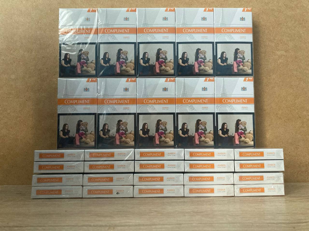 Compliment 1 Super Slims